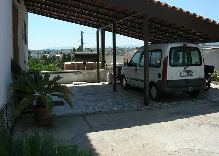 Apartment Next To The Sea In Poseidonia