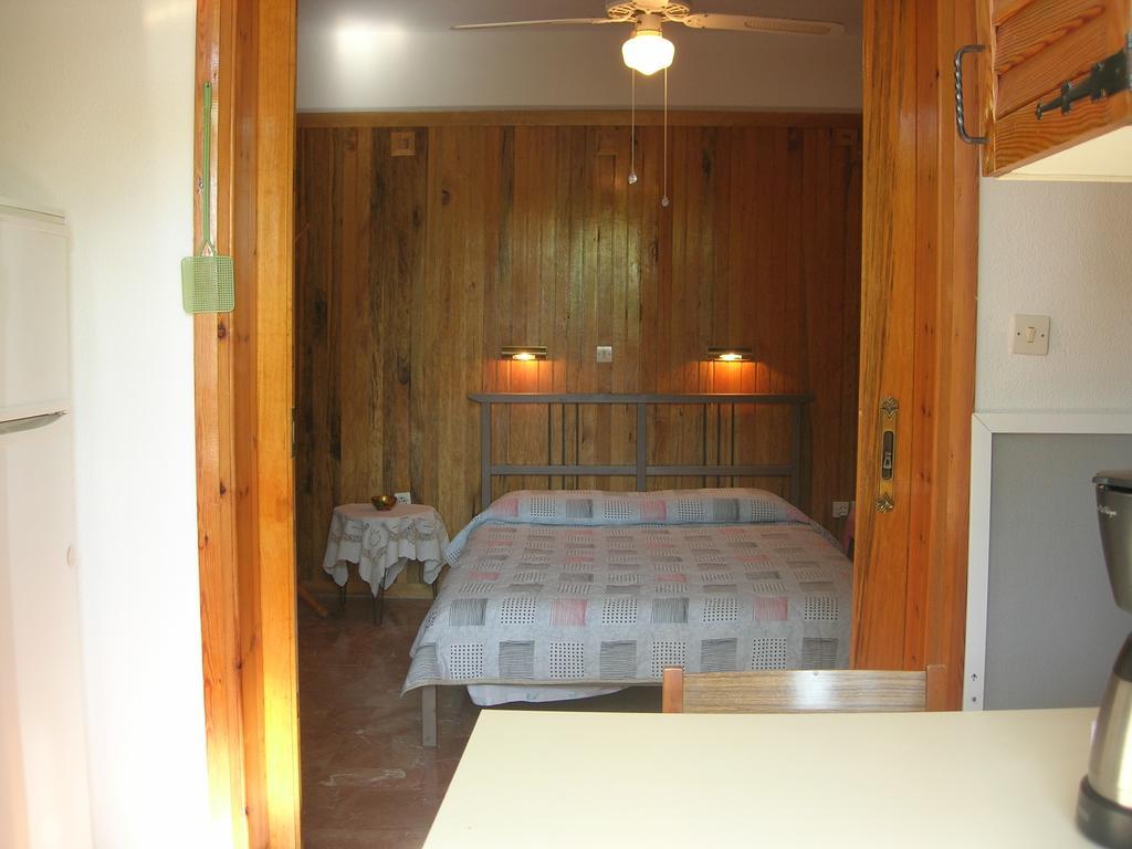 Apartment Next To The Sea In Poseidonia Posidhonía